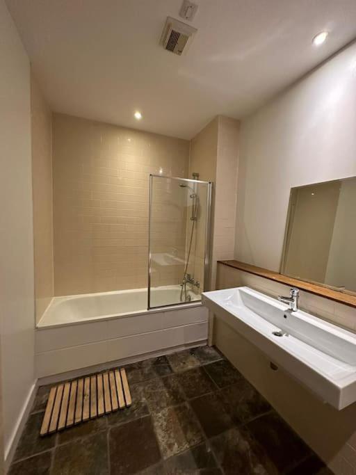 Appartamento City Centre Location Spacious Manhattan Style Flat Leicester Esterno foto